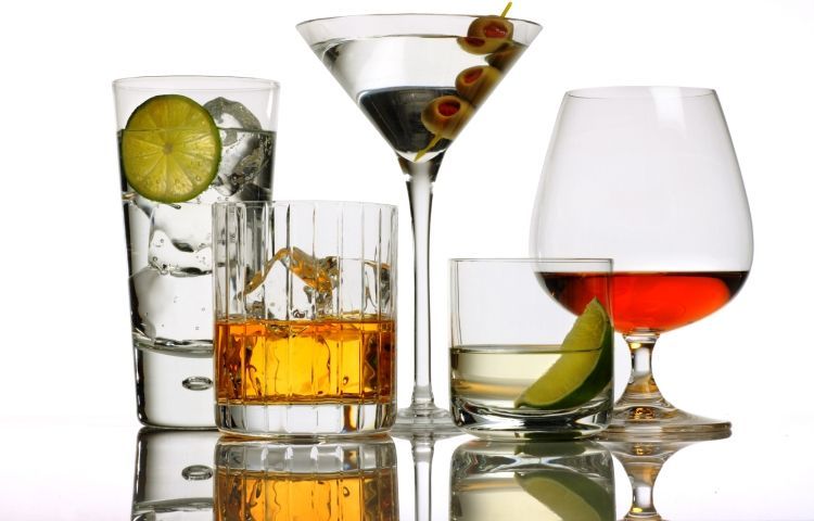 Bebidas alcohólicas provocan más obesidad que el azúcar