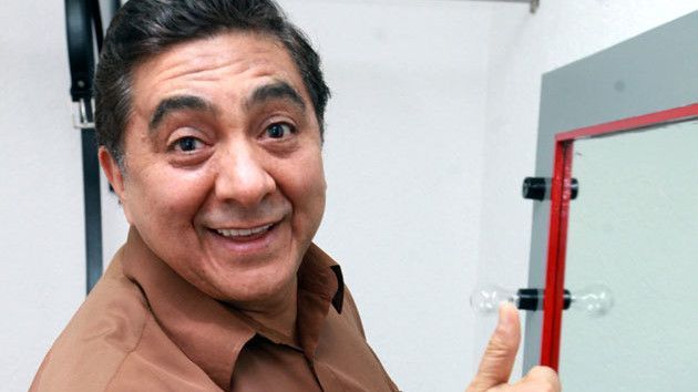 Peña Nieto debería ser enérgico como Trump: Carlos Bonavides