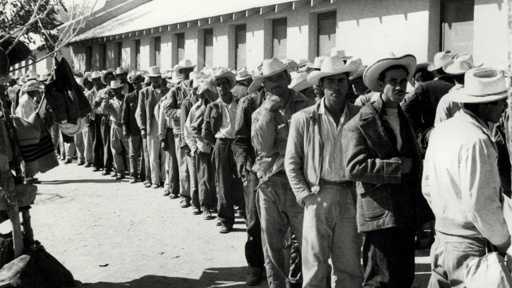 Pueblo de Texas restaura sitio en memoria a los braceros mexicanos - braceros-2-1024x576