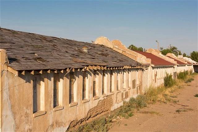 Pueblo de Texas restaura sitio en memoria a los braceros mexicanos