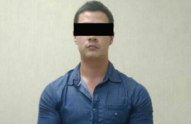 Joven acusado de asesinar a sus padres no irá a penal federal Joven acusado de asesinar a sus padres no irá a penal federal