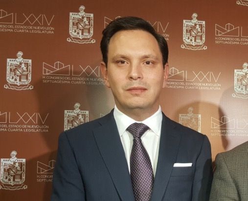 Aprueban a Bernardo González como nuevo procurador de NL - captura_de_pantalla_2017-03-08_a_las_19.52.48