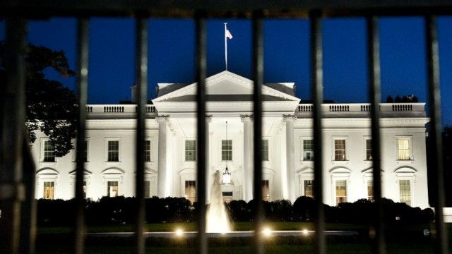 Arrestan por tercera vez a mujer tras querer ingresar a la Casa Blanca - casa-blanca-1