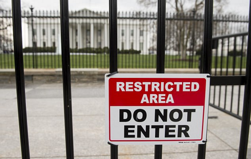 Arrestan por tercera vez a mujer tras querer ingresar a la Casa Blanca