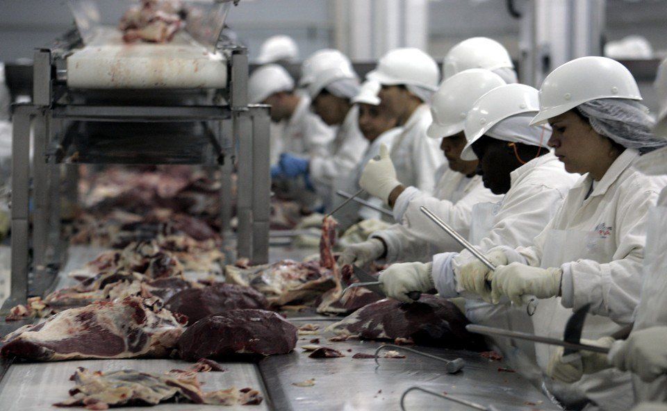 Empacadoras sobornaban para vender carne rancia - casrneknfwe