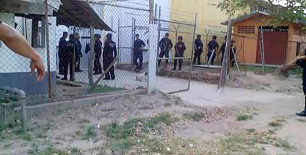 Reos retienen a director de penal en Oaxaca - cereso-oaxaca-I-1024x521