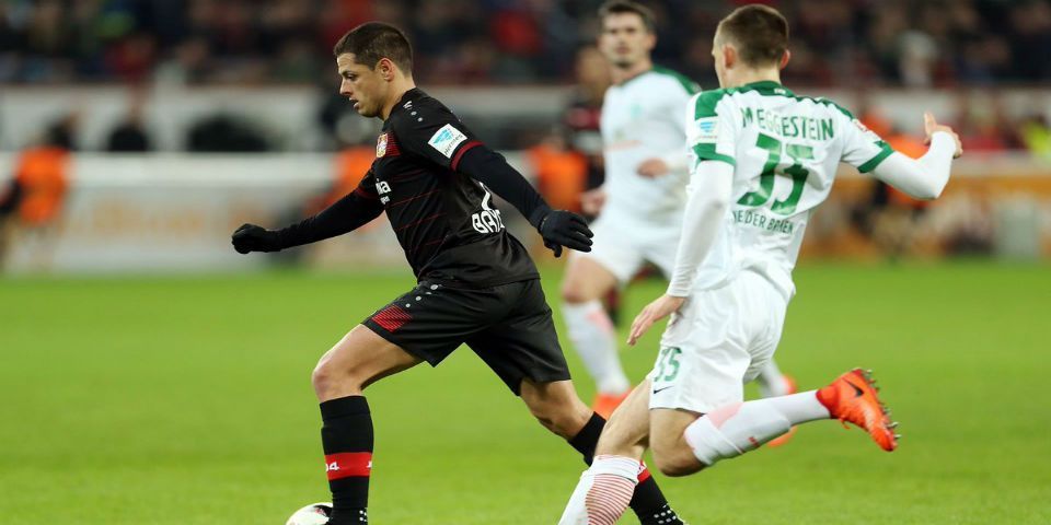 Chicharito llega a 50 partidos en la Bundelisga