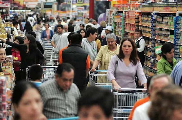 Confianza del consumidor repunta en febrero