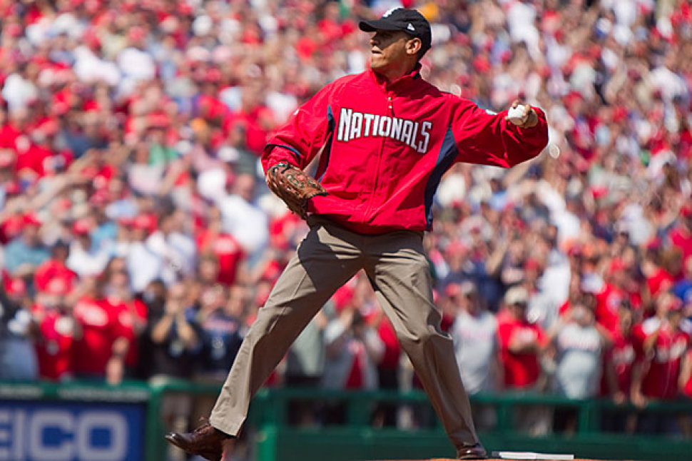 Trump declina hacer el primer lanzamiento de los Nacionales - descarga-4