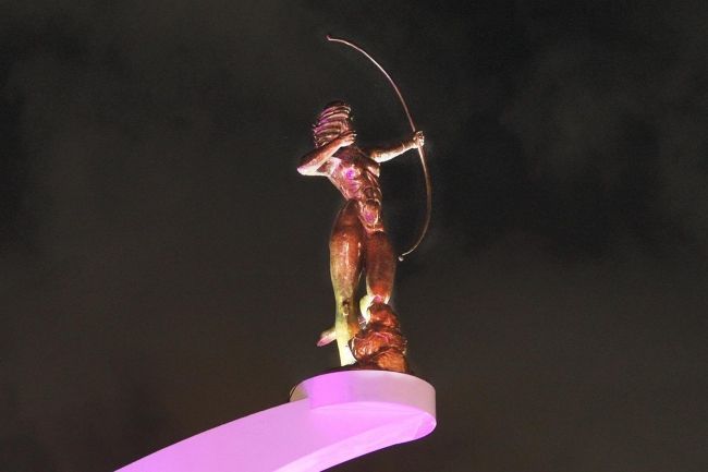Develan estatua monumental de la Diana Cazadora en Acapulco - diana-cazadora