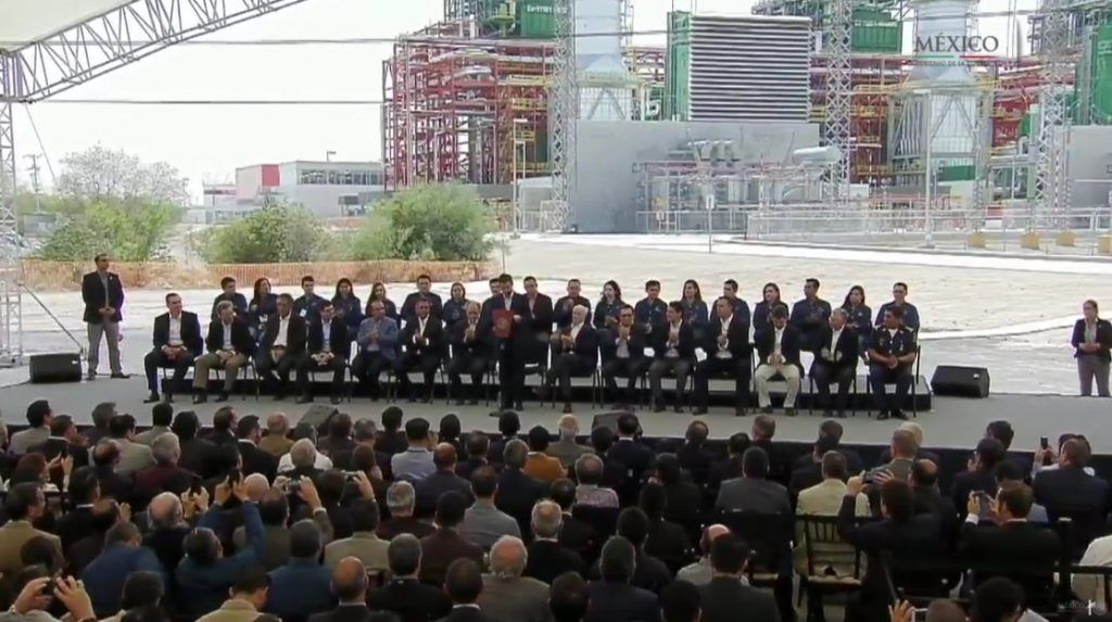 EPN afirma que defenderá intereses de mexicanos ante cualquier gobierno - epn-monterrey1-1024x573