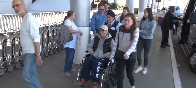 Eric Clapton cancela conciertos por bronquitis aguda