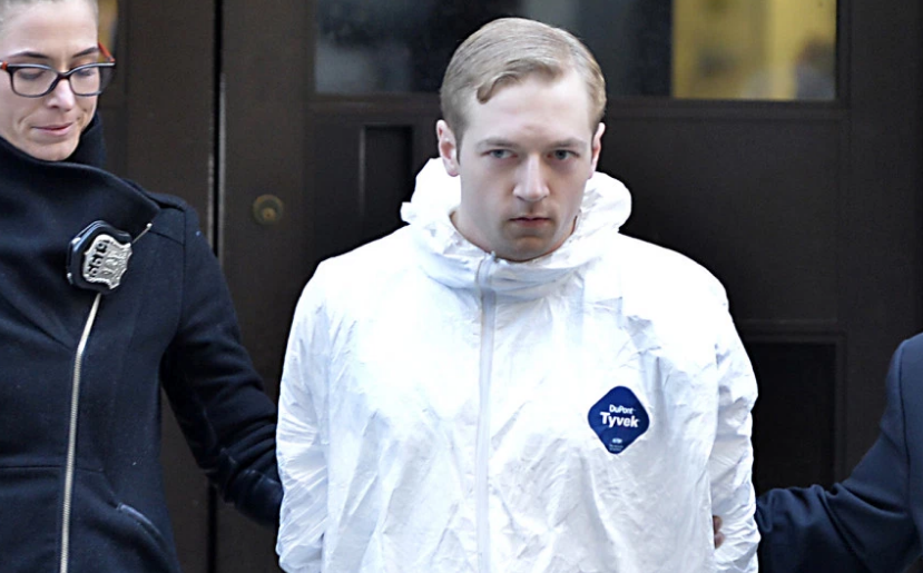 Se entrega hombre que mataba a negros por racismo