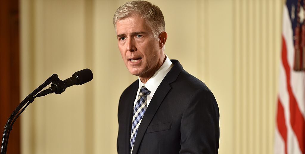 Ataques de Trump a jueces son desalentadores: Gorsuch