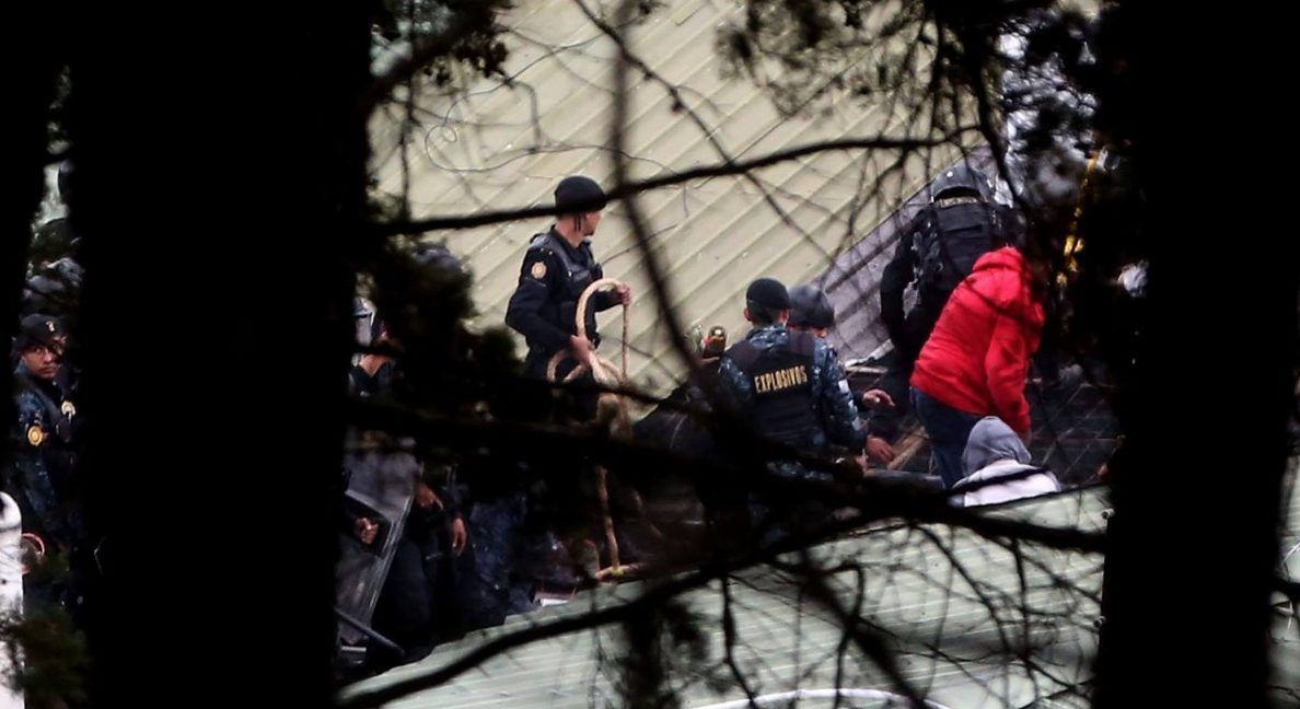 Pandilleros matan a tres policías en Guatemala