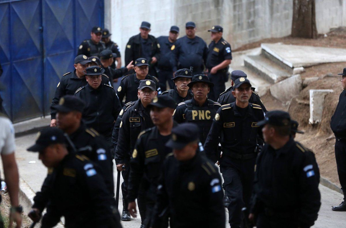Pandilleros matan a tres policías en Guatemala - guat1