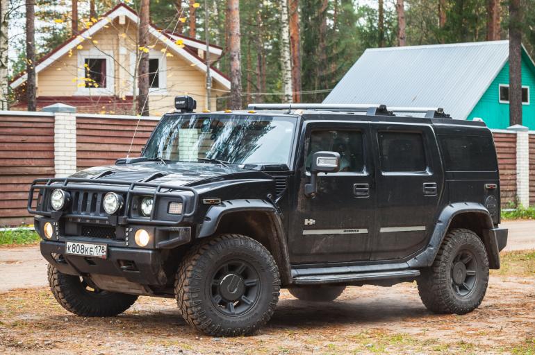 La colección de autos de Ronaldinho - hummer-h2