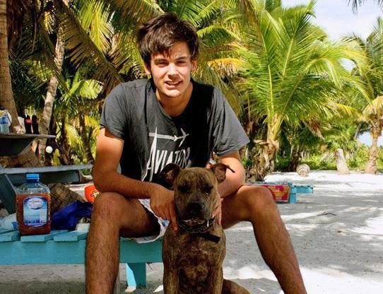 Video: hijo de millonario griego muere al chocar su Porsche - iorgios-vakakis