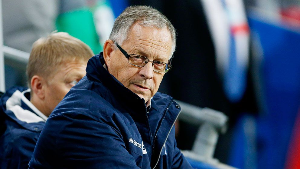 Siento pena por el futbol y por el teatro que hace Suárez: Lars Lagerbäck - lagerback-jpg