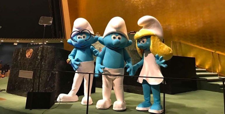 Los Pitufos llegan a la ONU