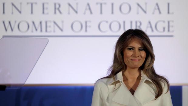 Melania Trump entrega premio a las mujeres valientes - melania3