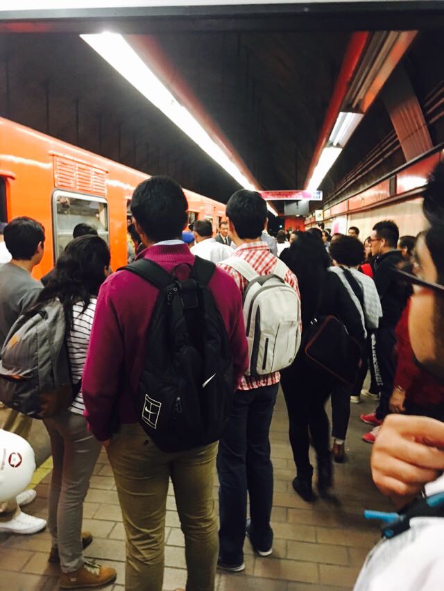 Cae persona a vías de Metro Refinería - metro-refineria-2