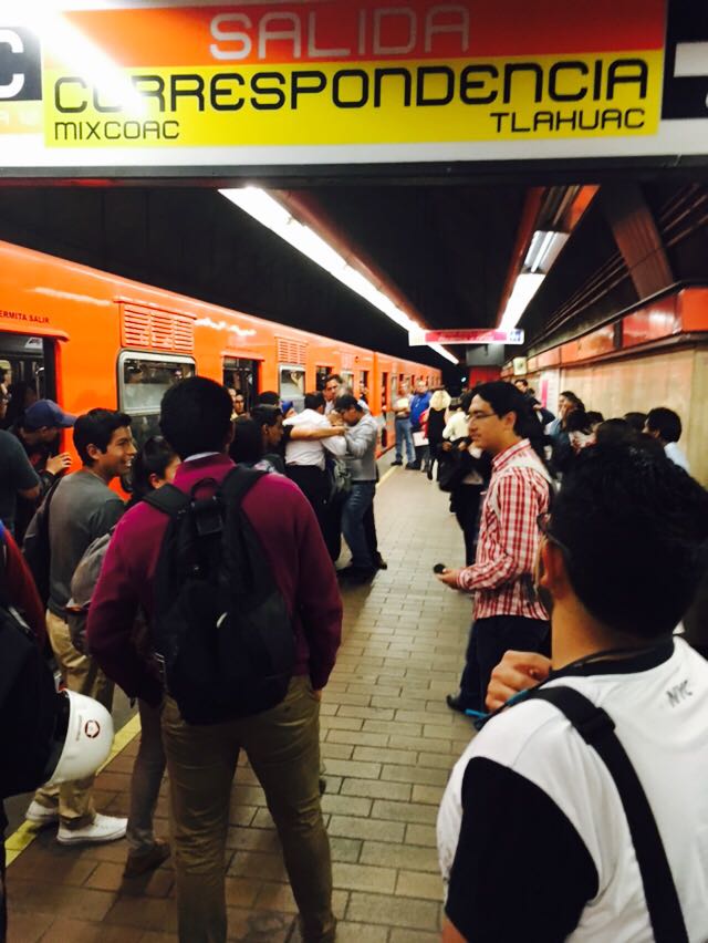 Asamblea Legislativa propone que el Metro compense a usuarios por fallas