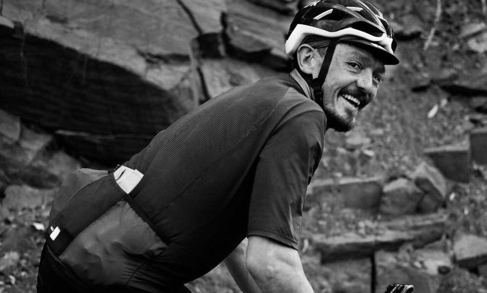 Ciclista muere atropellado durante carrera en Australia