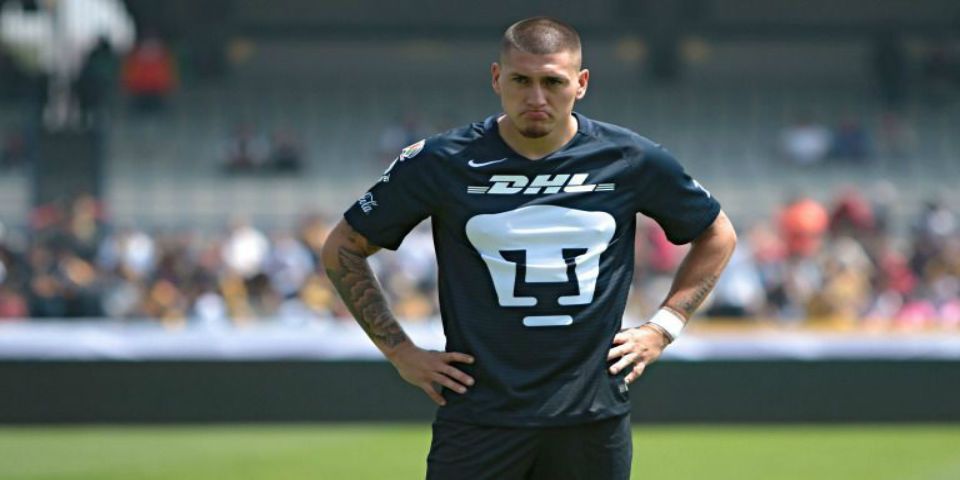 Sancionan a Nicolás Castillo por burlas en redes sociales