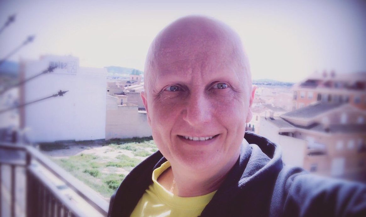 Detienen por estafa a sujeto que pedía dinero para tratar enfermedad