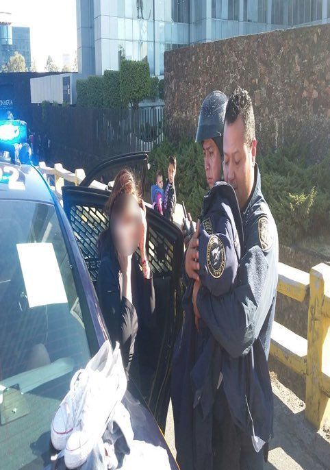 Policías ayudan en parto ocurrido en Insurgentes - parto-insurgentes-2