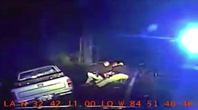 Video: policías matan a joven de 18 años tras persecución