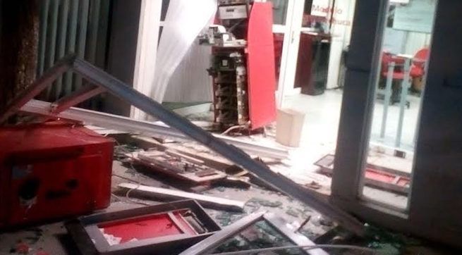 Detienen a tres policías que robaron cajeros automáticos en Hidalgo