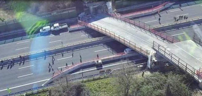 Derrumbe de puente deja dos muertos en Italia