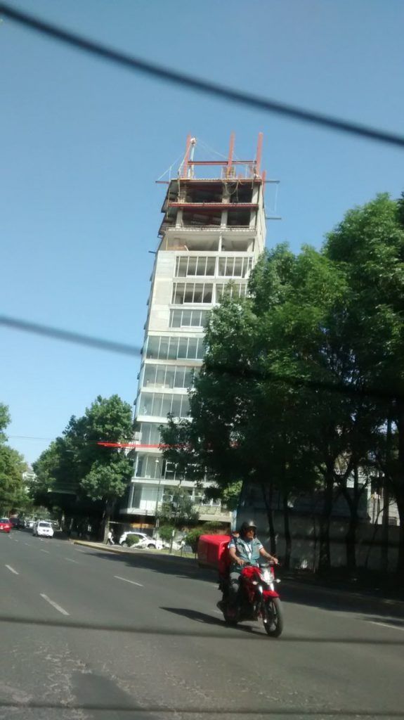 Denuncian construcción que viola uso de suelo en la colonia Hipódromo Condesa - predio-colonia-hipodromo-condesa-575x1024