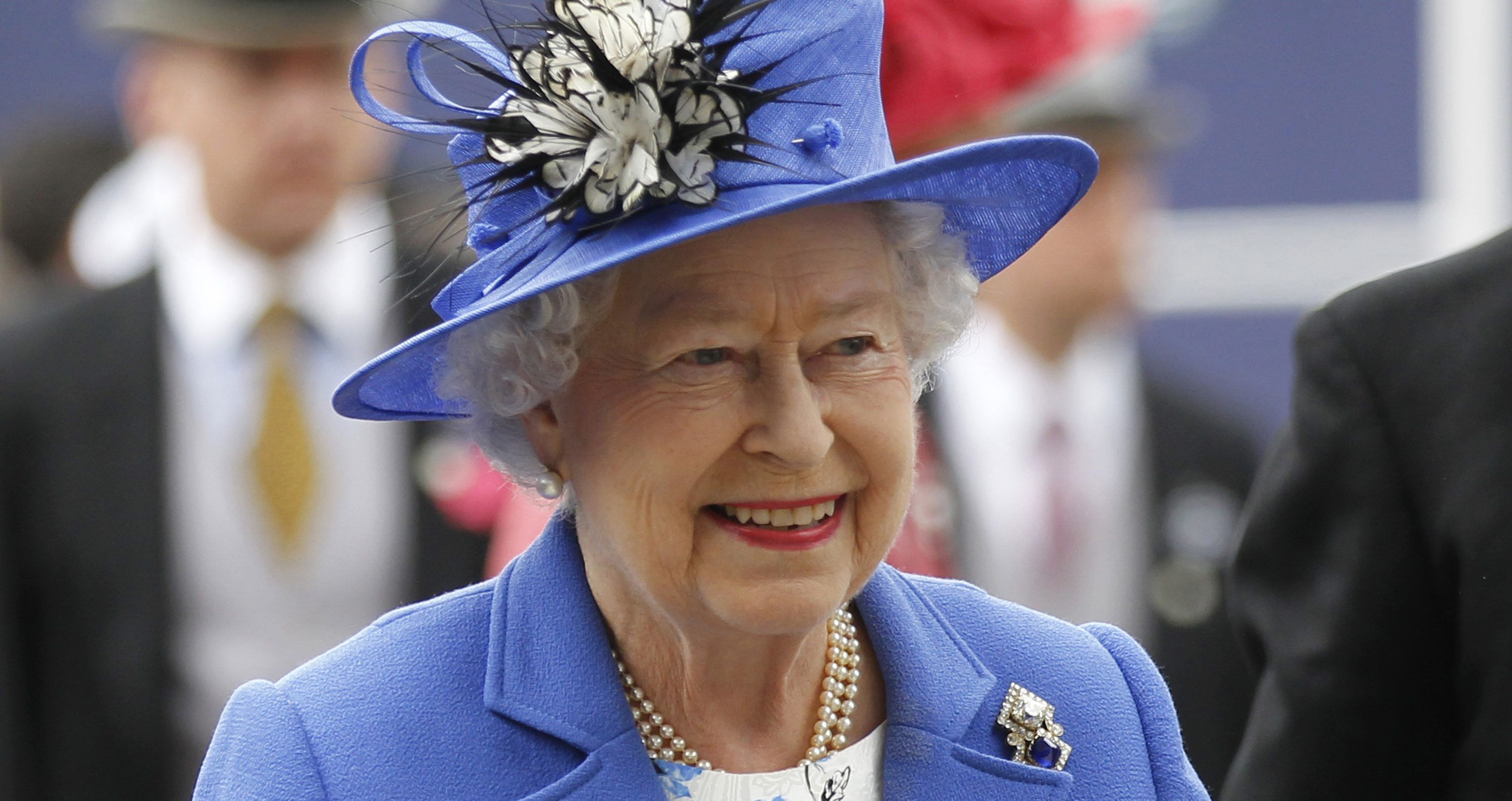 Reina Isabel II aprueba la aplicación del Brexit Reina Isabel II aprueba la aplicación del Brexit