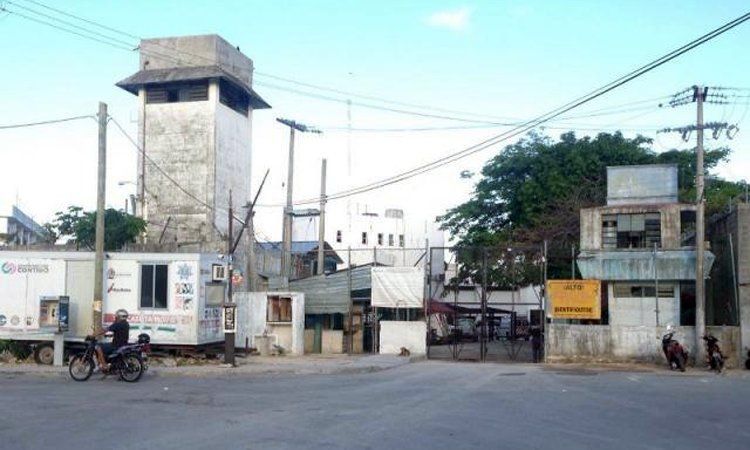 Riña en el Cereso de Cancún deja un muerto y al menos cuatro heridos Riña en el Cereso de Cancún deja un muerto y al menos cuatro heridos