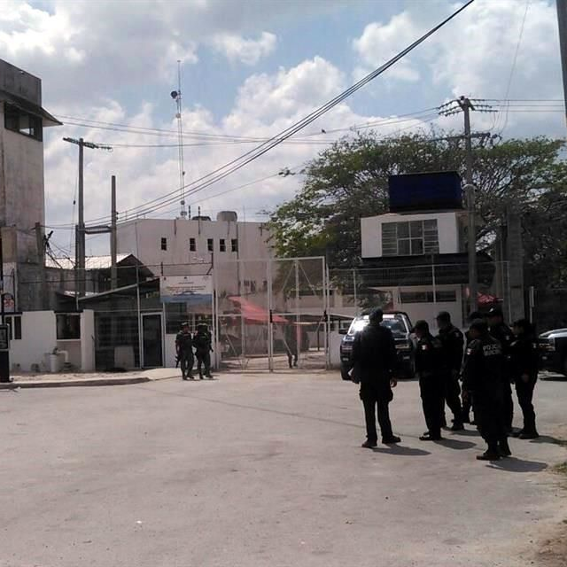 Riña en el Cereso de Cancún deja un muerto y al menos cuatro heridos - riña-cereso-cancún