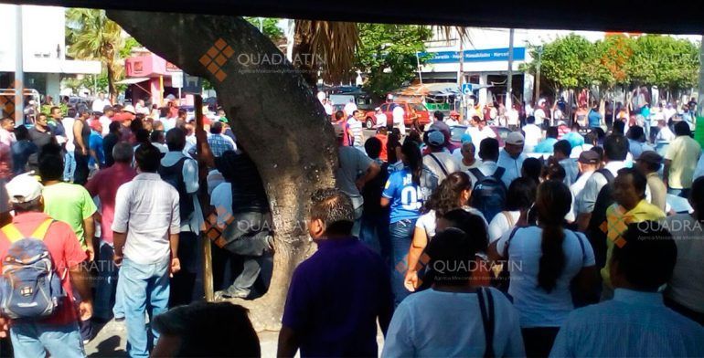 Riña entre integrantes de CTM y CNTE en Salina Cruz deja un herido - riña-cnte-ctm2