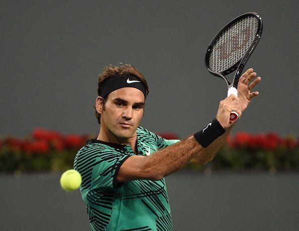 Federer debuta en el Masters 1000 de Indian Wells con victoria en dos sets