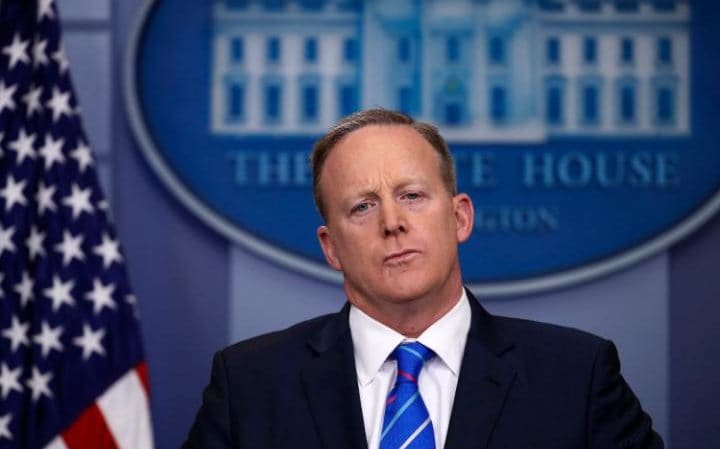 La Casa Blanca se disculpa con el Reino Unido por acusaciones de espionaje - sean-spicer