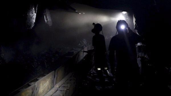 Al menos once muertos por explosión en mina de Ucrania - sokal