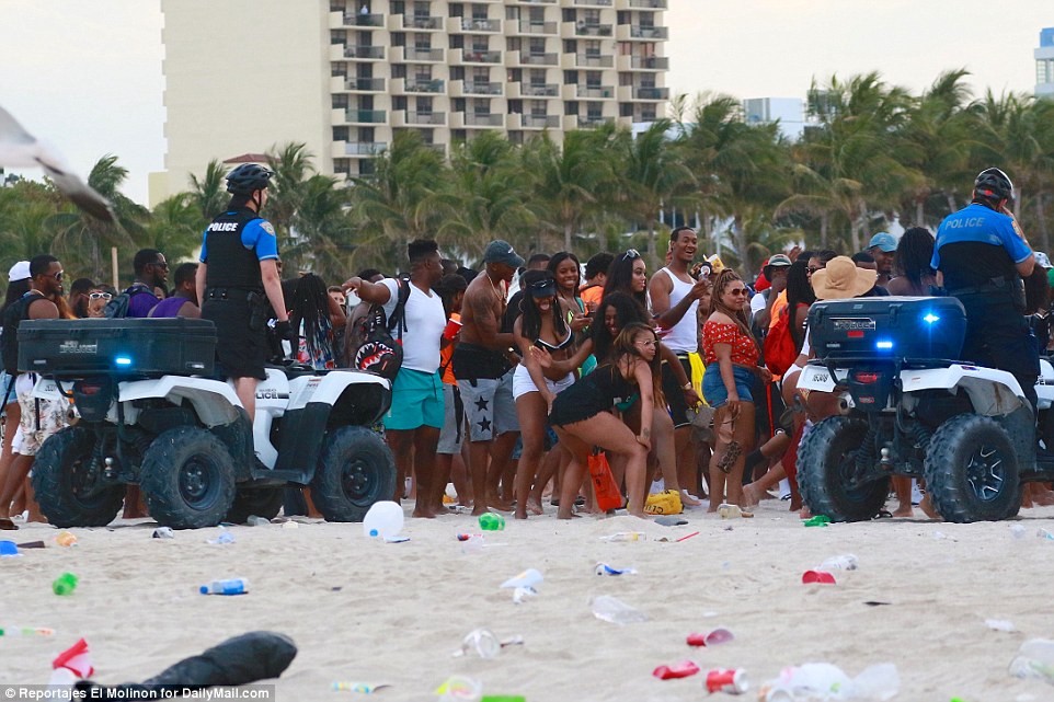 Arrestan a 35 spring breakers en Miami - spring-break-miami2