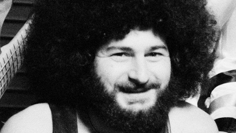 Muere Sib Hashian exbaterista de Boston mientras tocaba en concierto