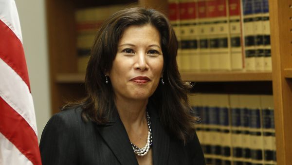 Kelly y Sessions defienden arrestos de migrantes en cortes californianas - tani_cantil_sakauye