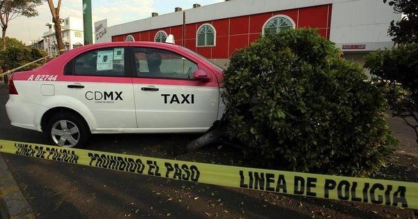 Taxista sufre infarto y muere en Iztapalapa