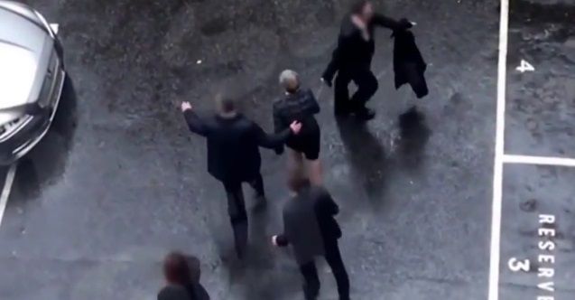 #Video Theresa May huyendo de Parlamento tras atentado #Video Theresa May huyendo de Parlamento tras atentado