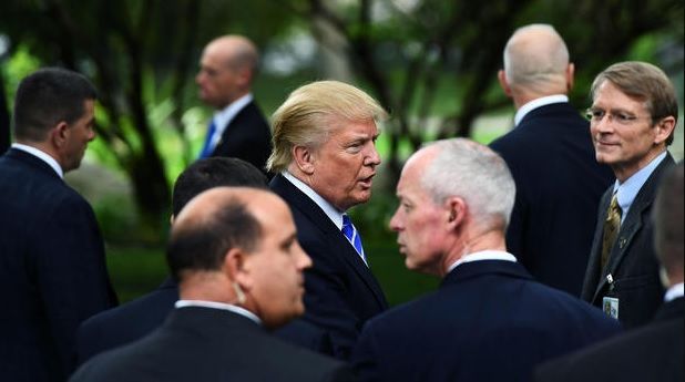 Roban computadora con datos de Donald Trump