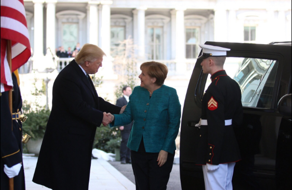 Trump recibe a Angela Merkel en la Casa Blanca - trump-merkel