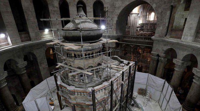 Reabren tumba de Jesucristo